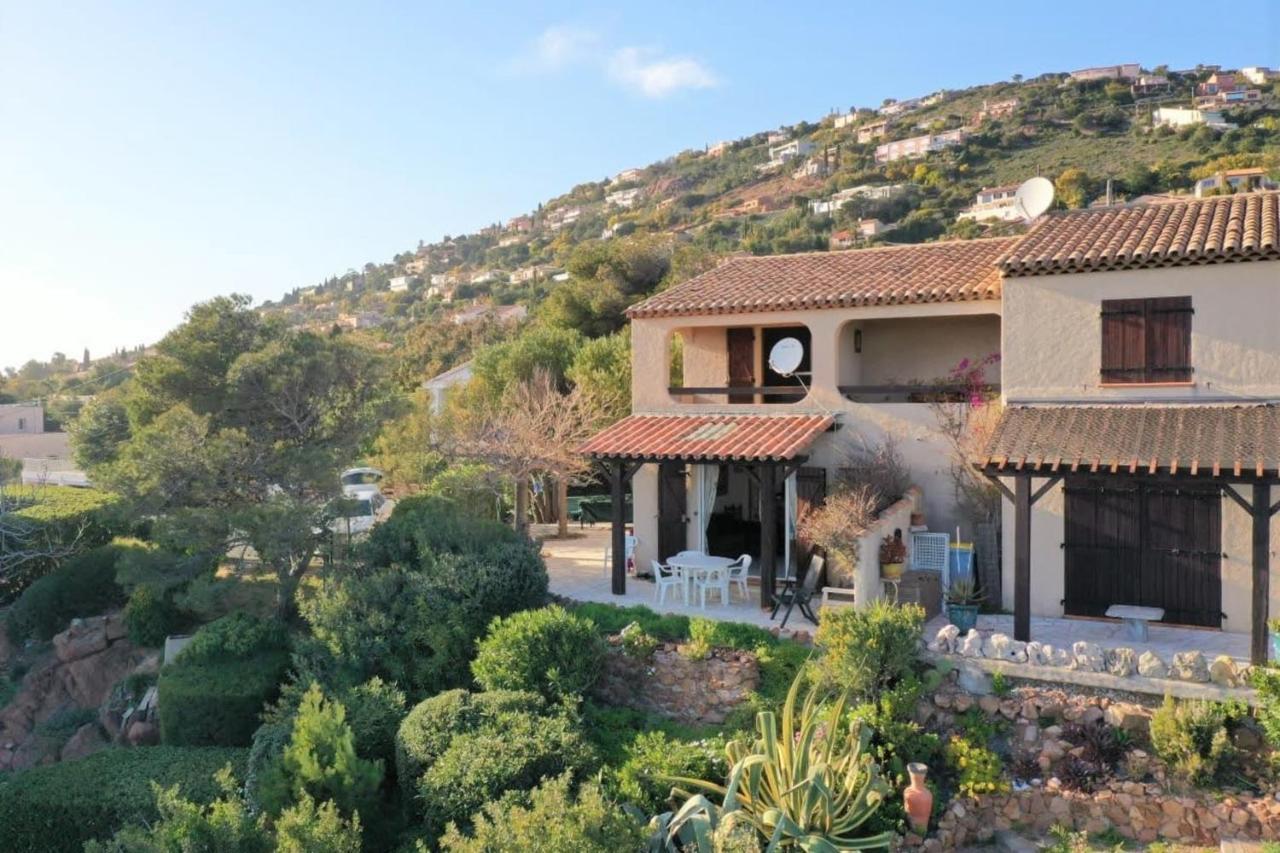 Saint-RaphaëlWaterfront House With Sea View别墅 外观 照片